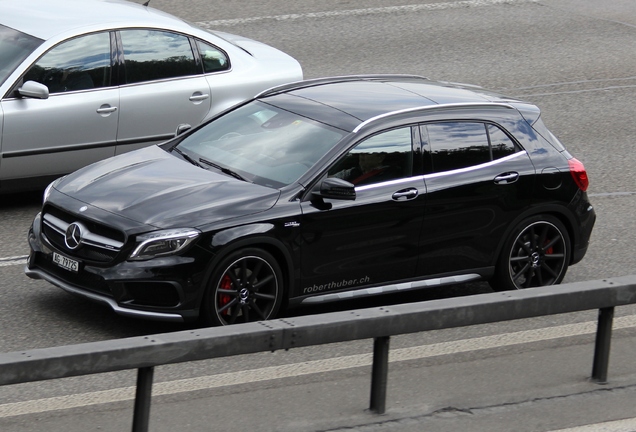 Mercedes-Benz GLA 45 AMG X156