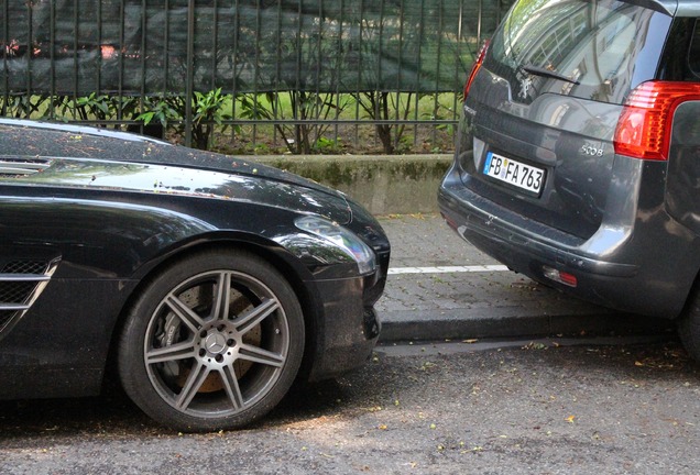 Mercedes-Benz SLS AMG