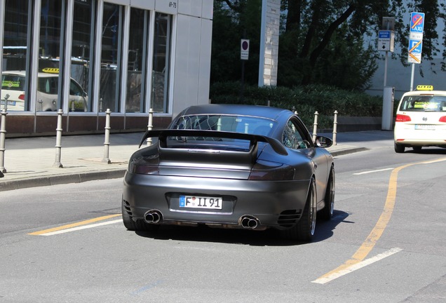 Porsche 996 Turbo