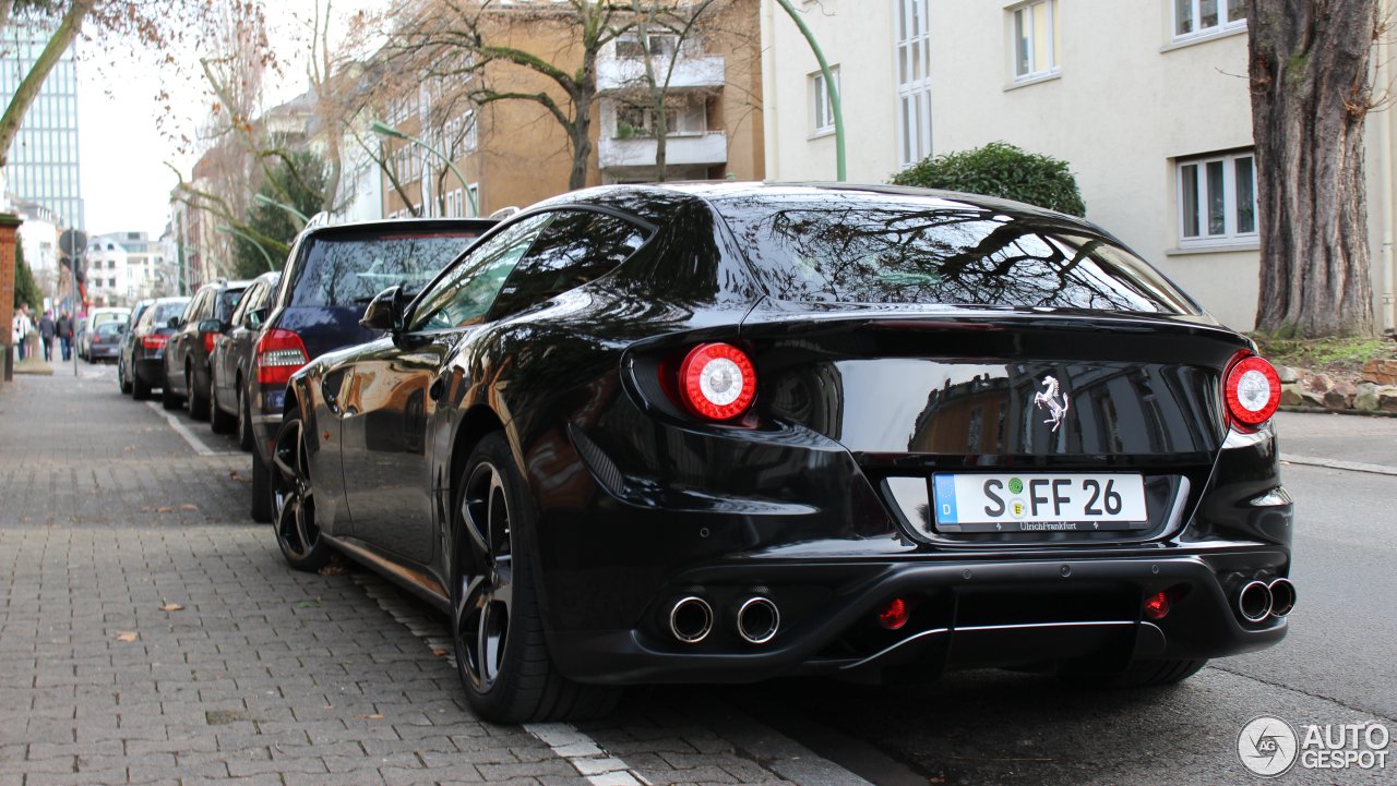 Ferrari FF