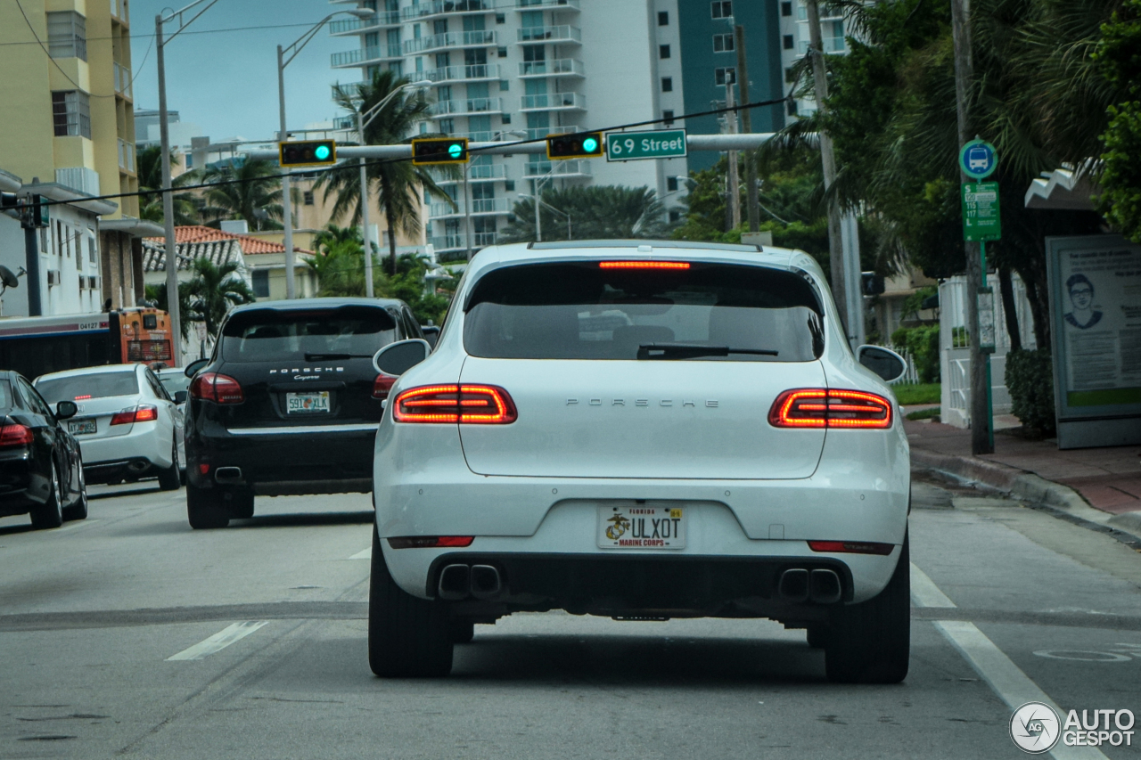 Porsche 95B Macan Turbo