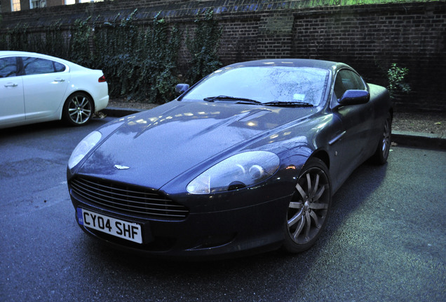 Aston Martin DB9