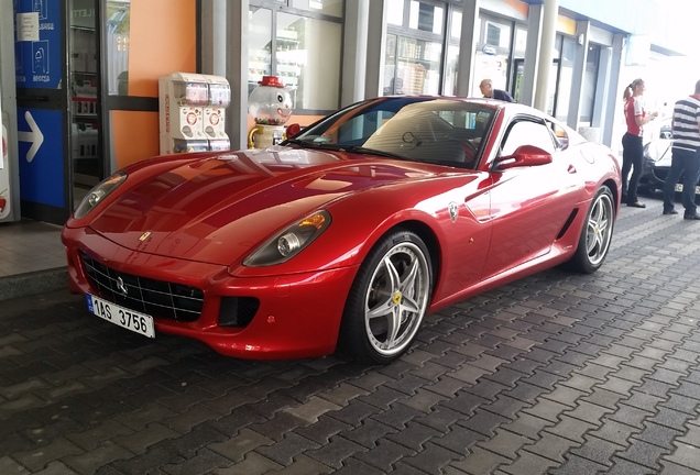 Ferrari 599 GTB Fiorano HGTE