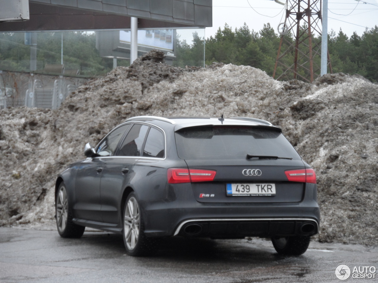 Audi RS6 Avant C7