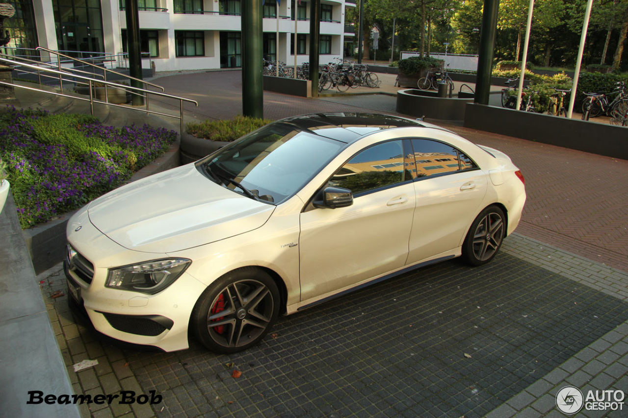 Mercedes-Benz CLA 45 AMG C117