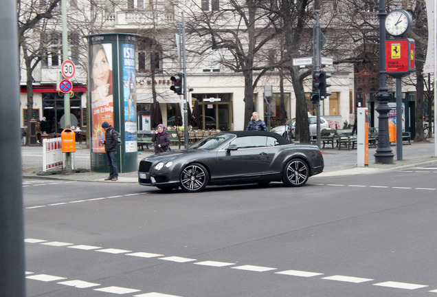 Bentley Continental GTC V8