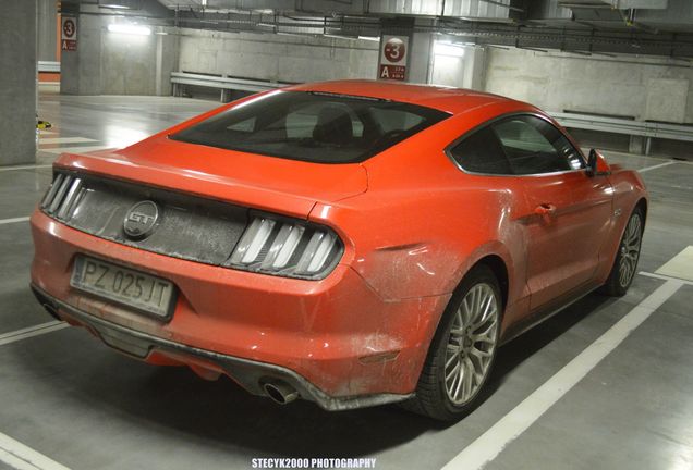 Ford Mustang GT 2015