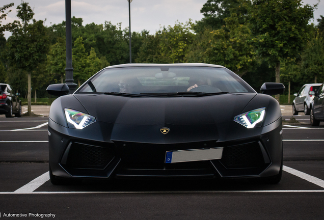 Lamborghini Aventador LP700-4