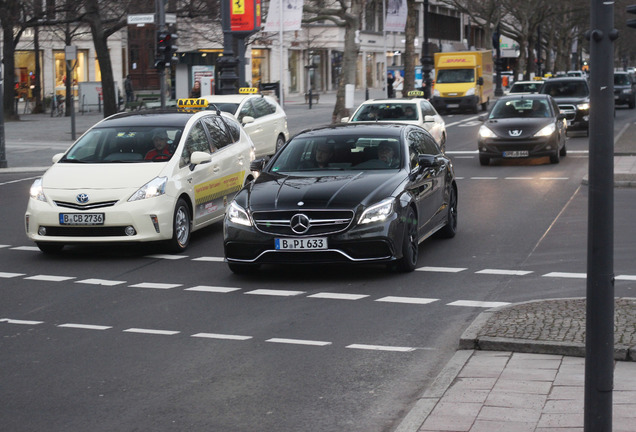 Mercedes-Benz CLS 63 AMG S X218 Shooting Brake 2015