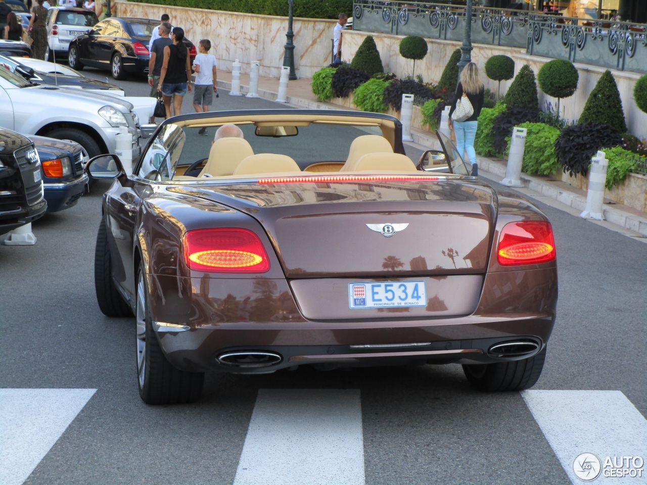 Bentley Continental GTC 2012