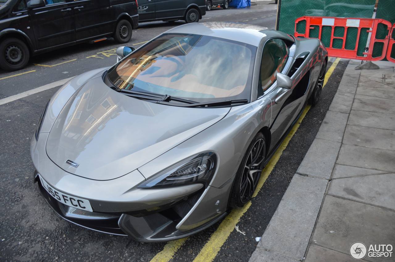 McLaren 570S