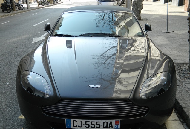 Aston Martin V8 Vantage Roadster