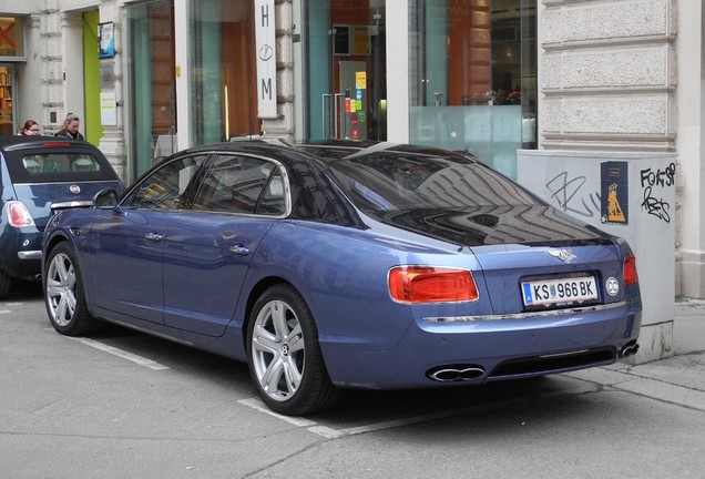 Bentley Flying Spur V8