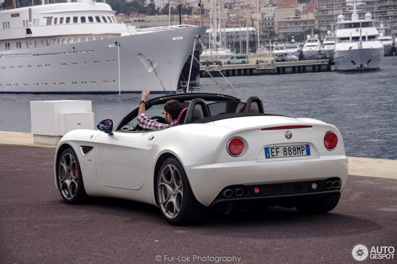 Alfa Romeo 8C Spider