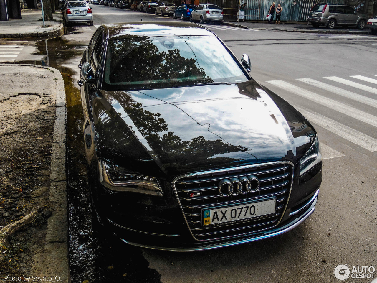 Audi S8 D4