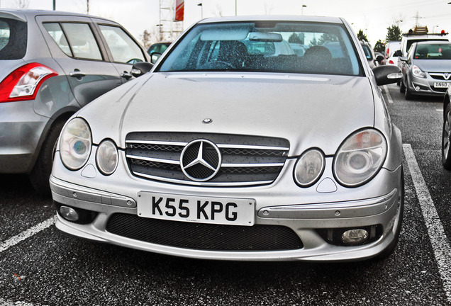 Mercedes-Benz E 55 AMG