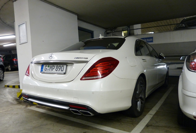 Mercedes-Benz S 63 AMG V222