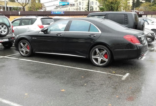 Mercedes-Benz S 63 AMG V222