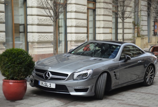 Mercedes-Benz SL 63 AMG R231