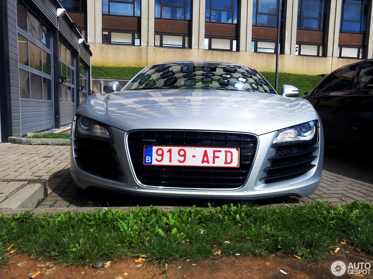 Audi R8