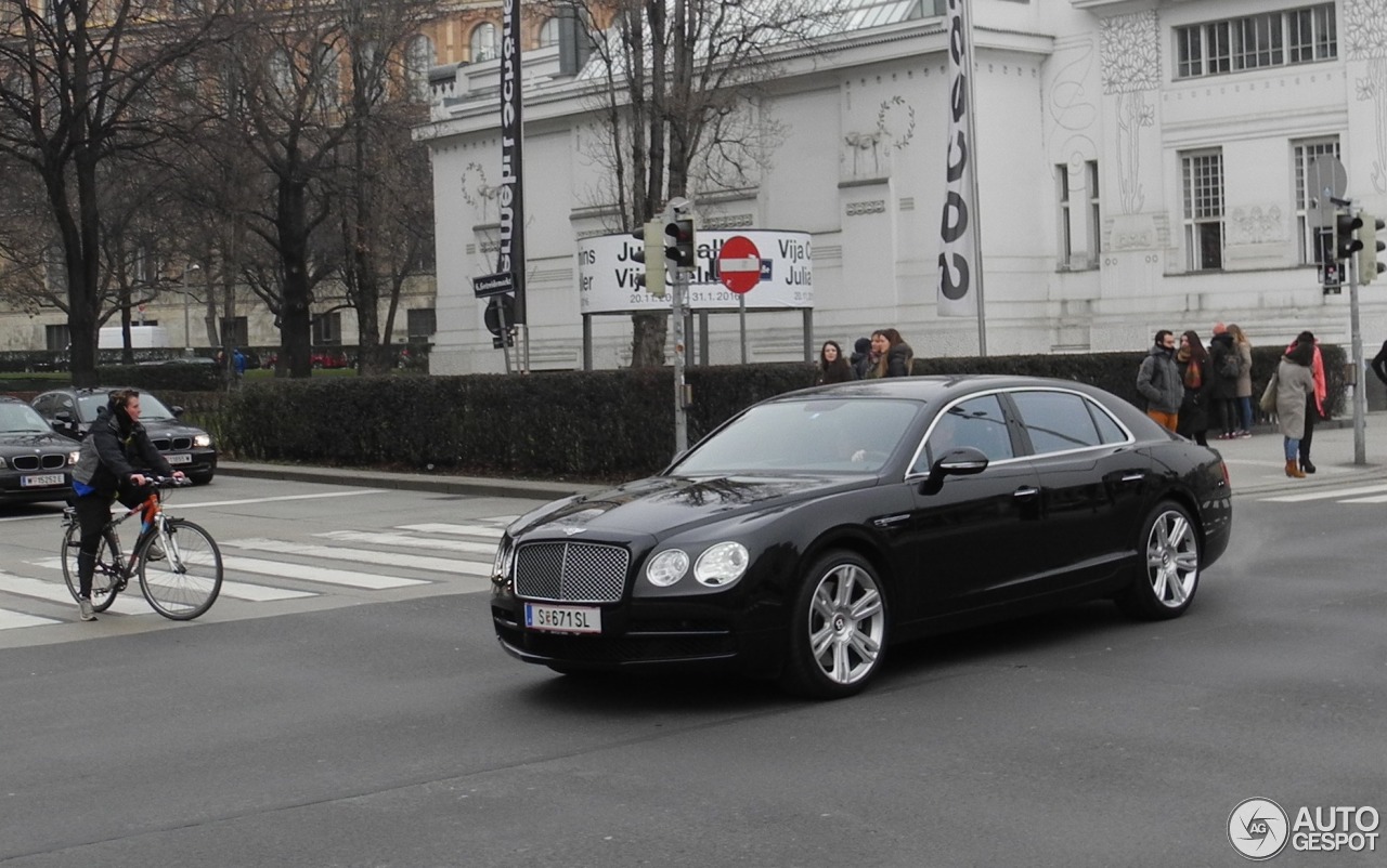 Bentley Flying Spur V8