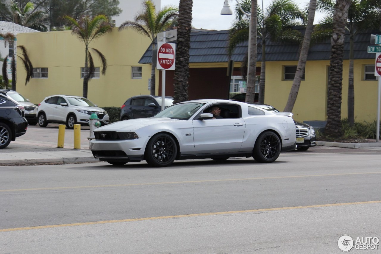 Ford Mustang GT 2011