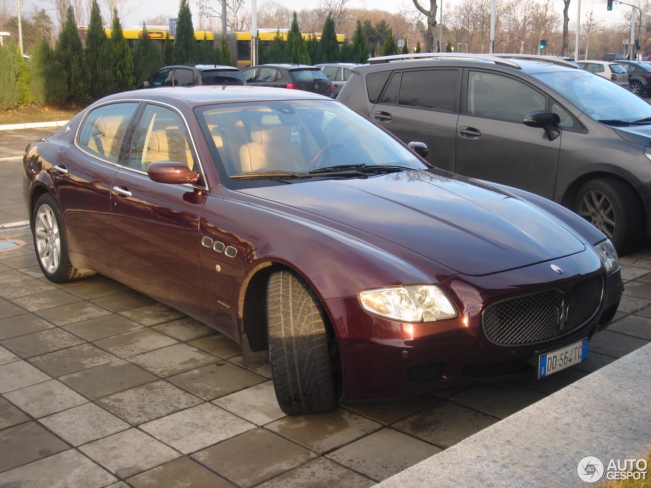 Maserati Quattroporte