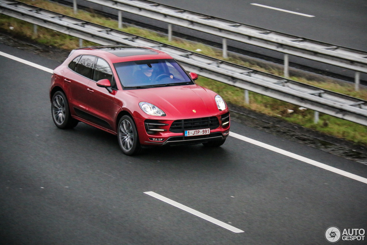 Porsche 95B Macan Turbo