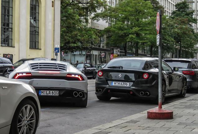 Ferrari FF