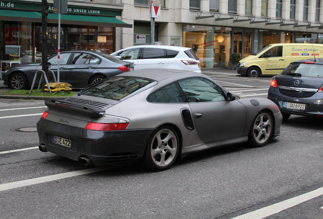 Porsche 996 Turbo