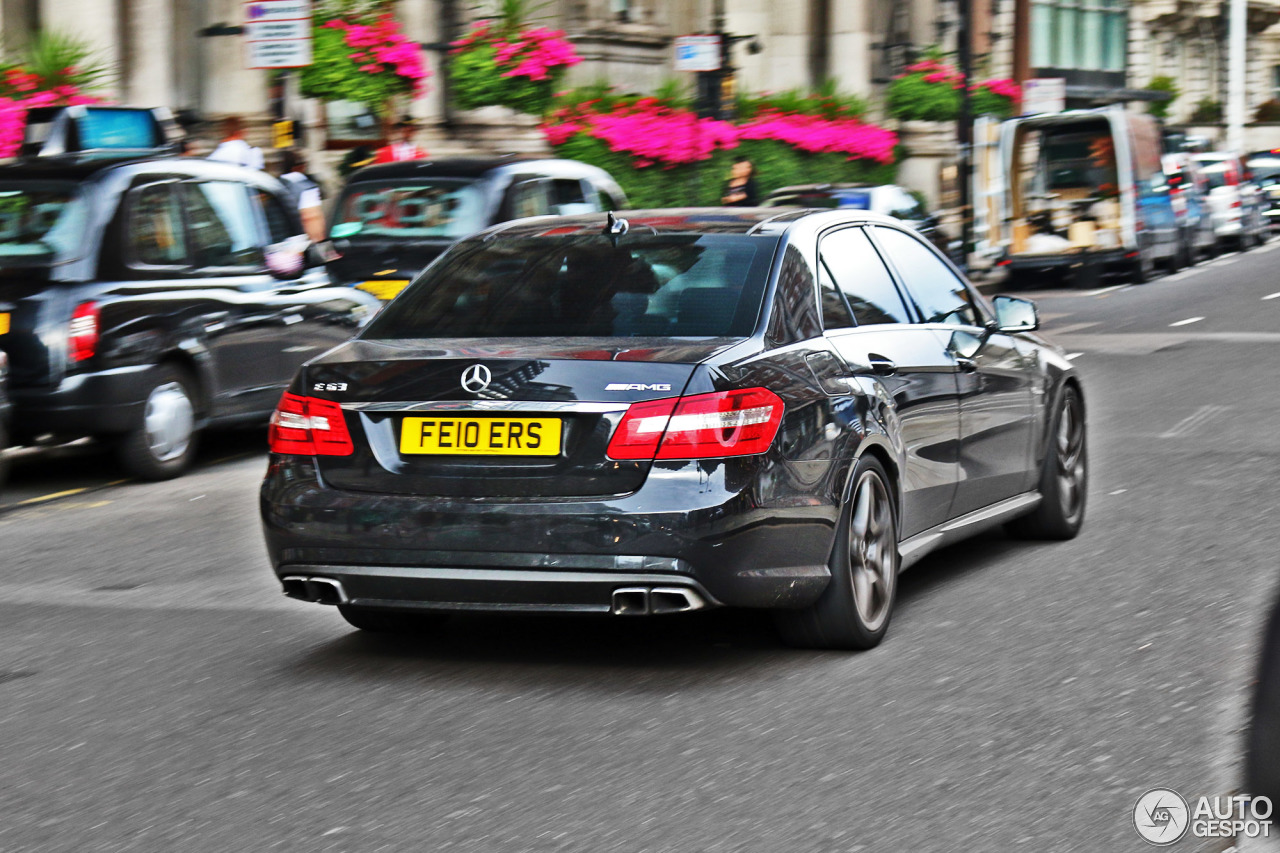 Mercedes-Benz E 63 AMG W212 V8 Biturbo