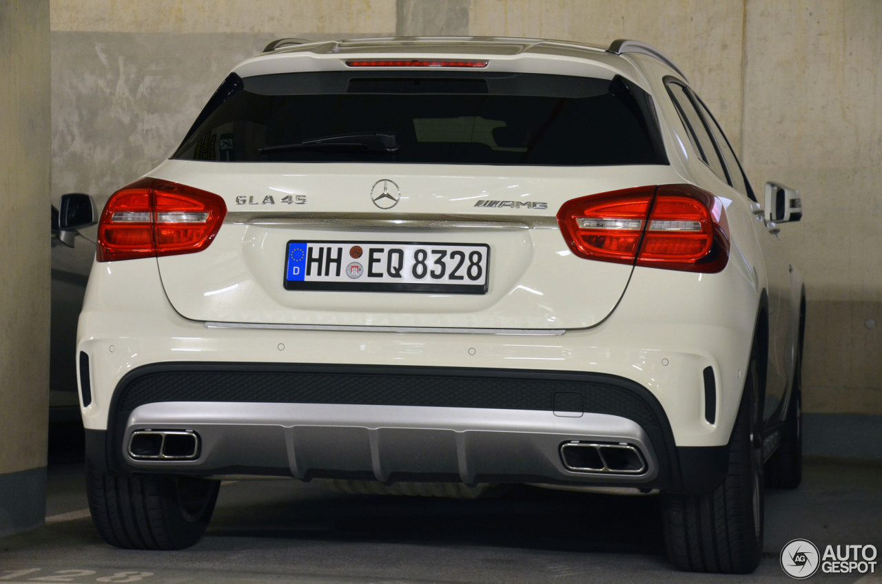 Mercedes-Benz GLA 45 AMG X156