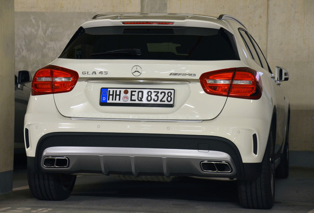 Mercedes-Benz GLA 45 AMG X156