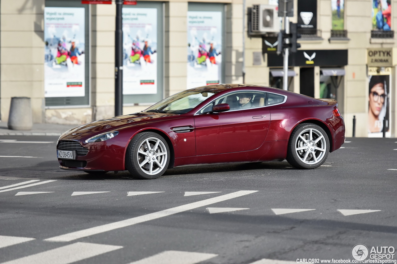 Aston Martin V8 Vantage