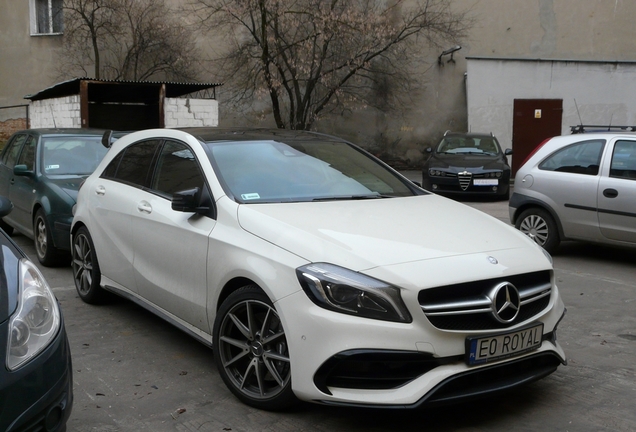 Mercedes-AMG A 45 W176 2015