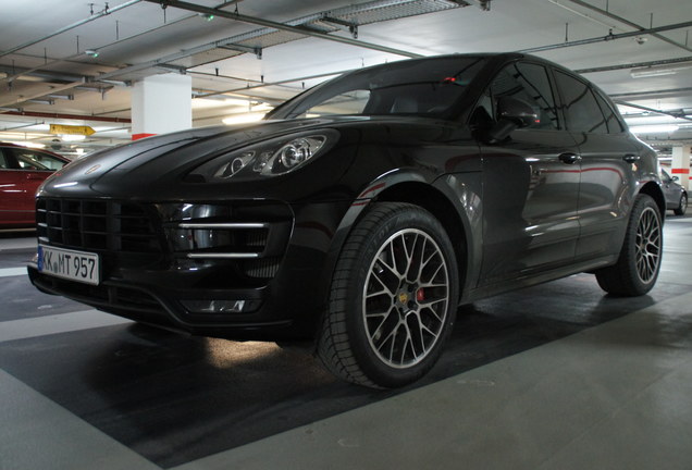 Porsche 95B Macan Turbo