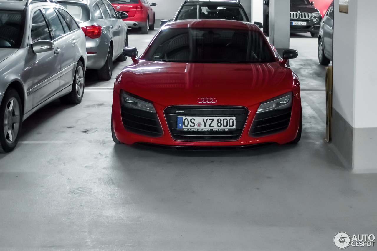 Audi R8 V10 Plus 2013