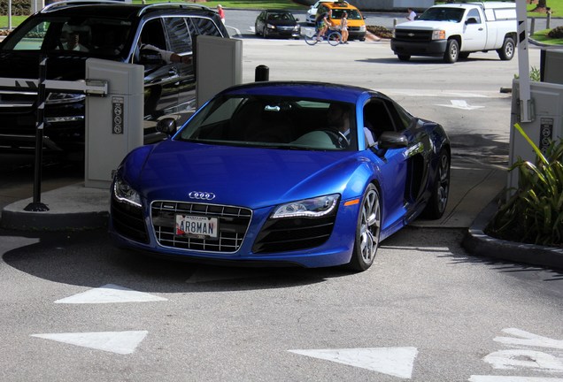 Audi R8 V10