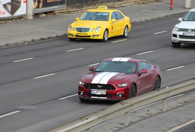 Ford Mustang GT 2015