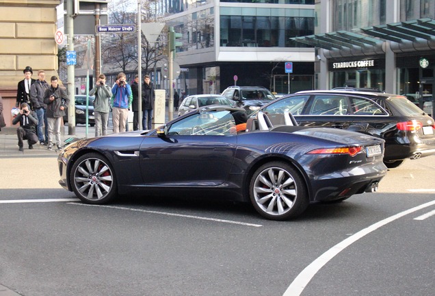 Jaguar F-TYPE S Convertible