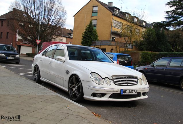 Mercedes-Benz E 55 AMG