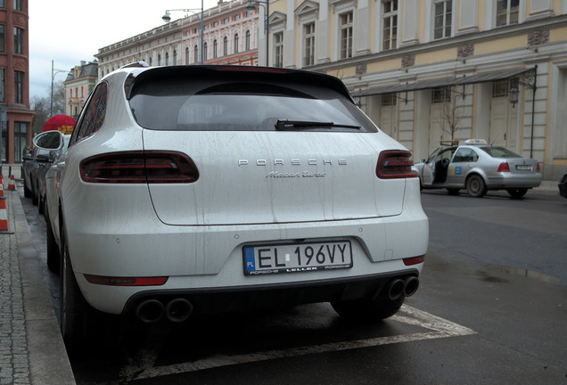 Porsche 95B Macan Turbo