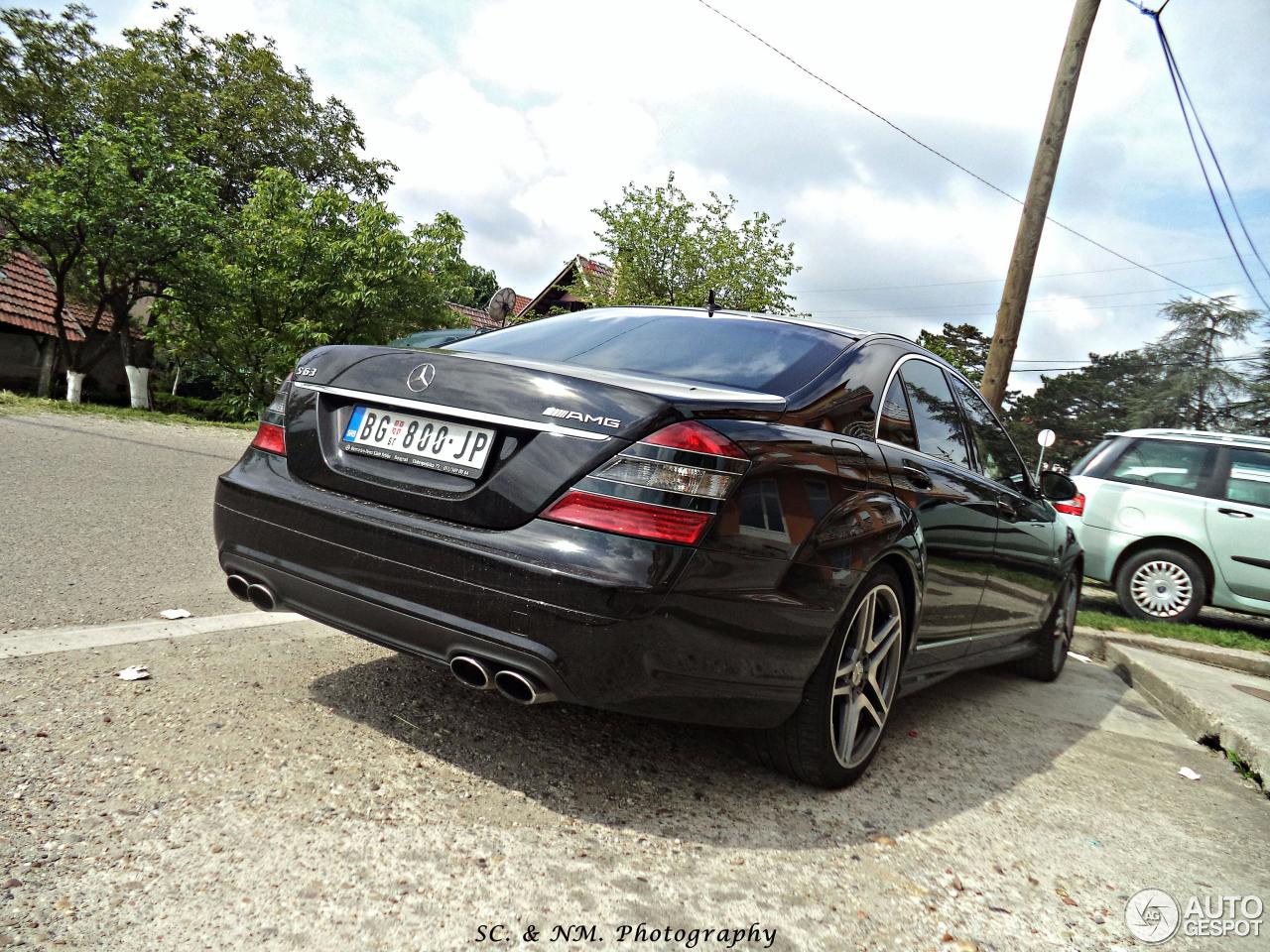 Mercedes-Benz S 63 AMG W221