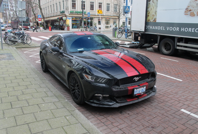 Ford Mustang GT 2015