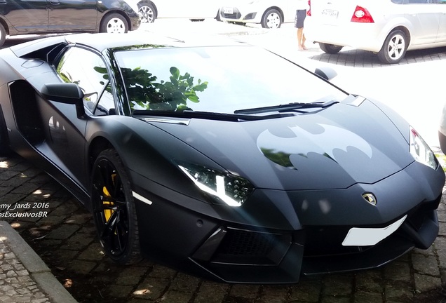 Lamborghini Aventador LP700-4 Roadster