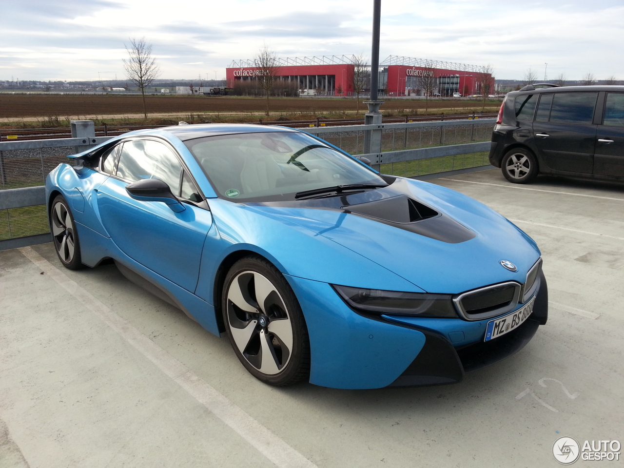 BMW i8