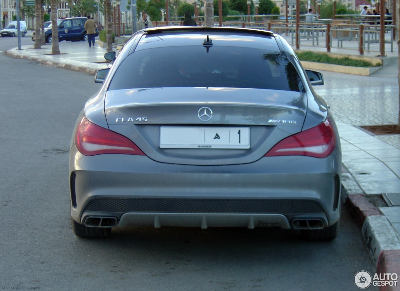 Mercedes-Benz CLA 45 AMG C117