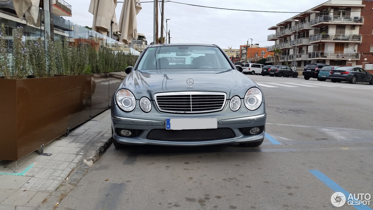 Mercedes-Benz E 55 AMG