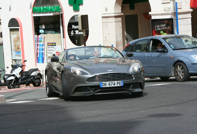 Aston Martin Vanquish Volante