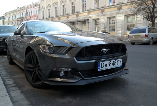 Ford Mustang GT 2015